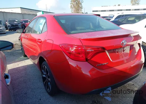 2018 Toyota Corolla Se z USA, uszkodzony, nr VIN 2T1BURHE7JC111170
